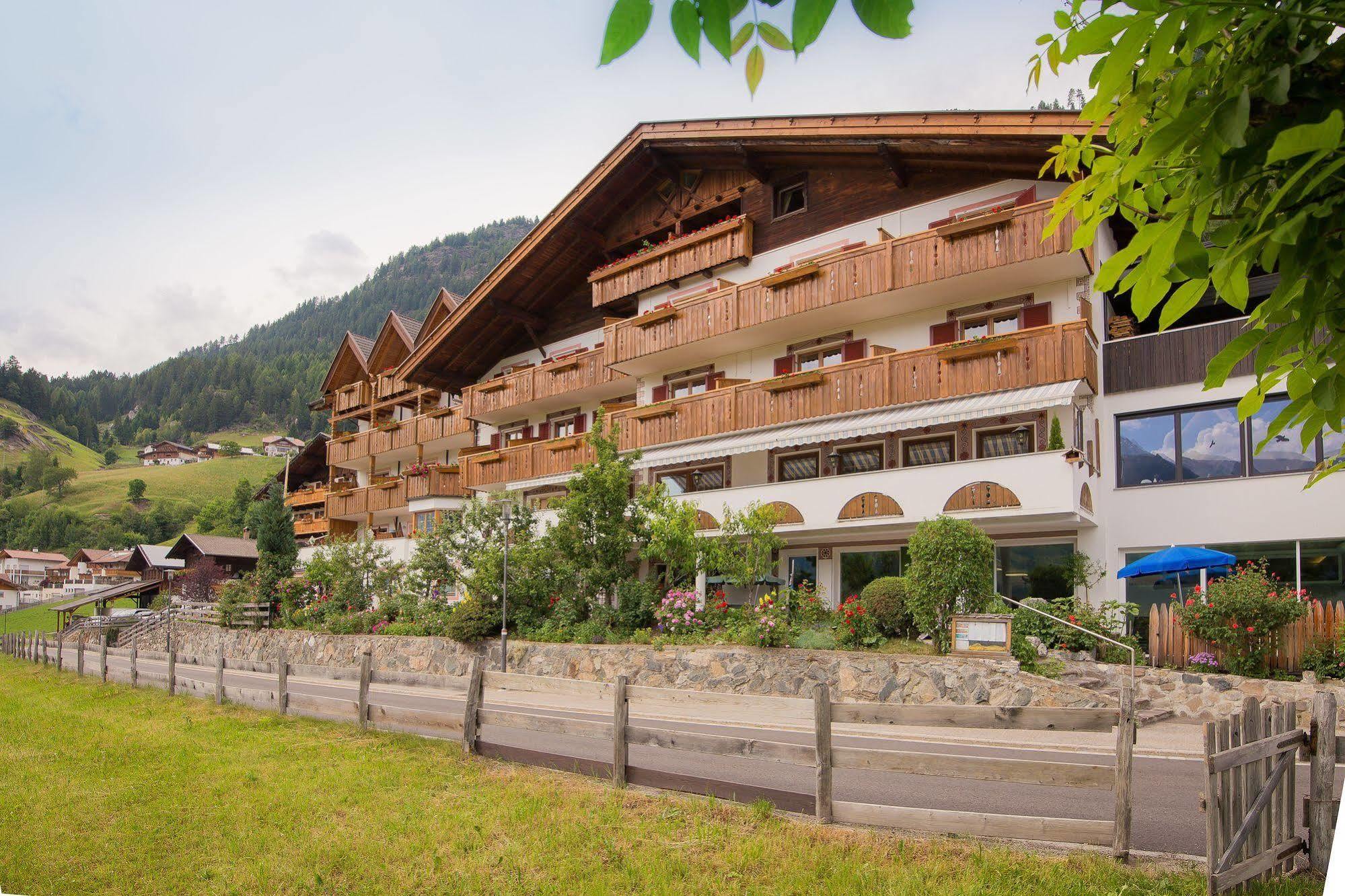 Hotel Alpenland Moso Zewnętrze zdjęcie